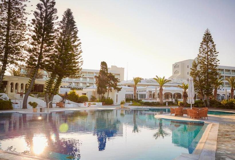 אתר נופש Robinson Kyllini Beach   All Inclusive