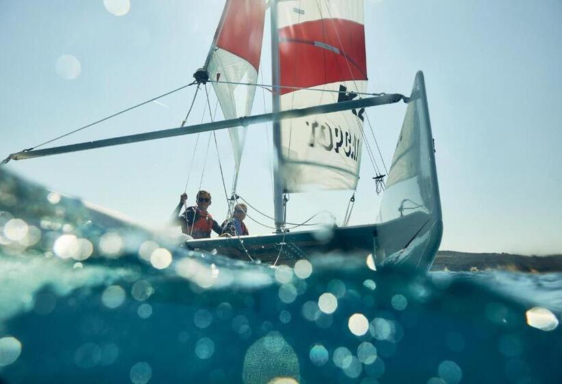 אתר נופש Robinson Kyllini Beach   All Inclusive