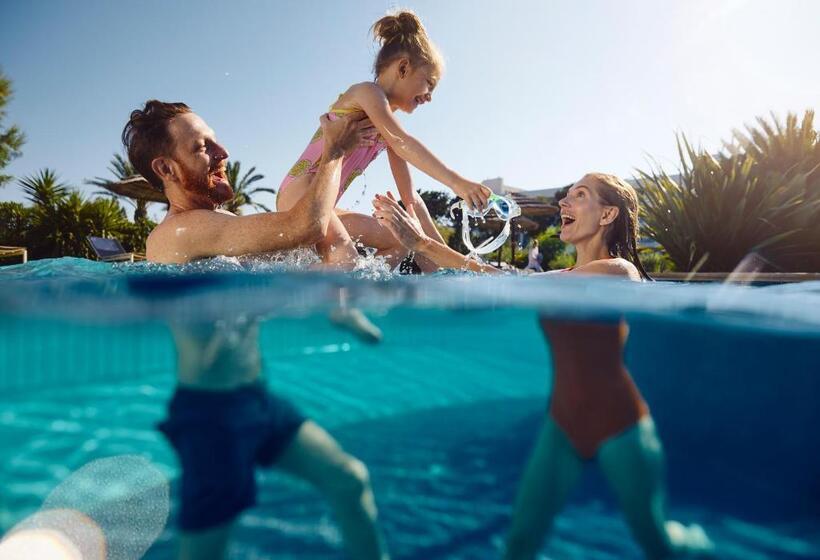 אתר נופש Robinson Kyllini Beach   All Inclusive