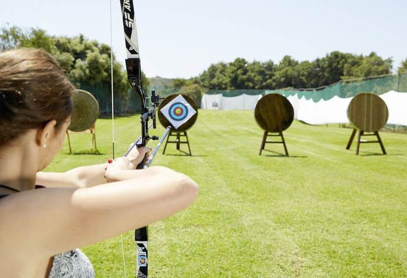 אתר נופש Robinson Kyllini Beach   All Inclusive