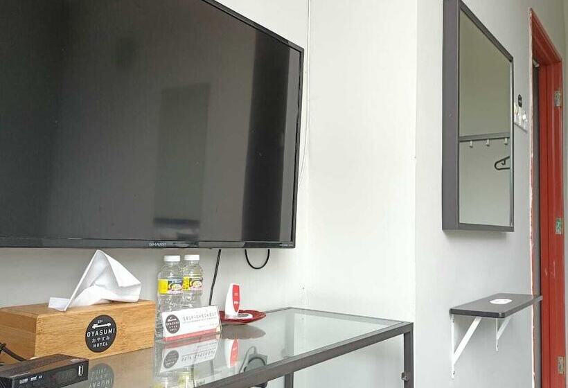 فندق على الطريق Oyasumi