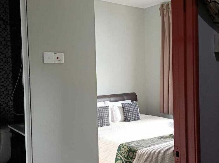 فندق على الطريق Oyasumi