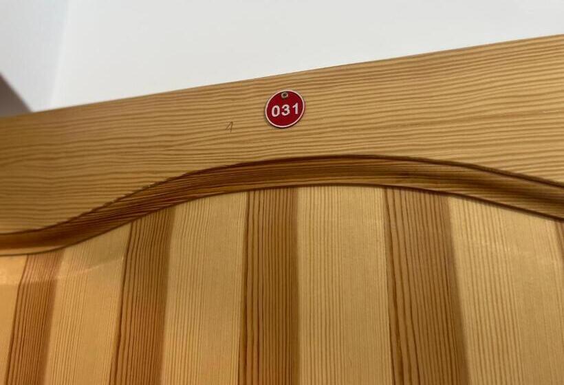 پانسیون Willa Modra