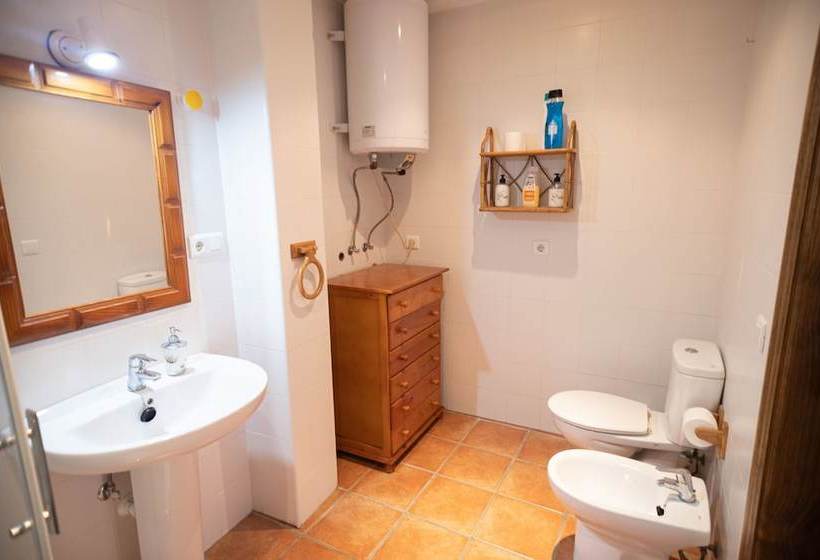 Casa Con Patio Andaluz En Ronda Centro