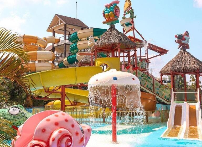 فندق Amverton Cove Golf & Island Resort