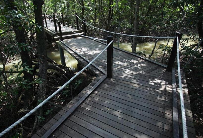 فندق Amverton Cove Golf & Island Resort