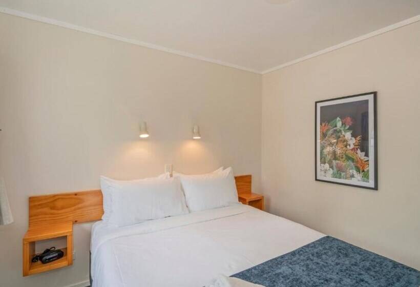 בית מלון כפרי Coromandel Shelly Beach Top 10 Holiday Park