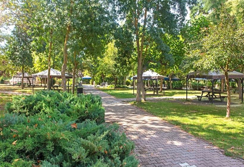 هتل Hilas Thermal Resort & Spa