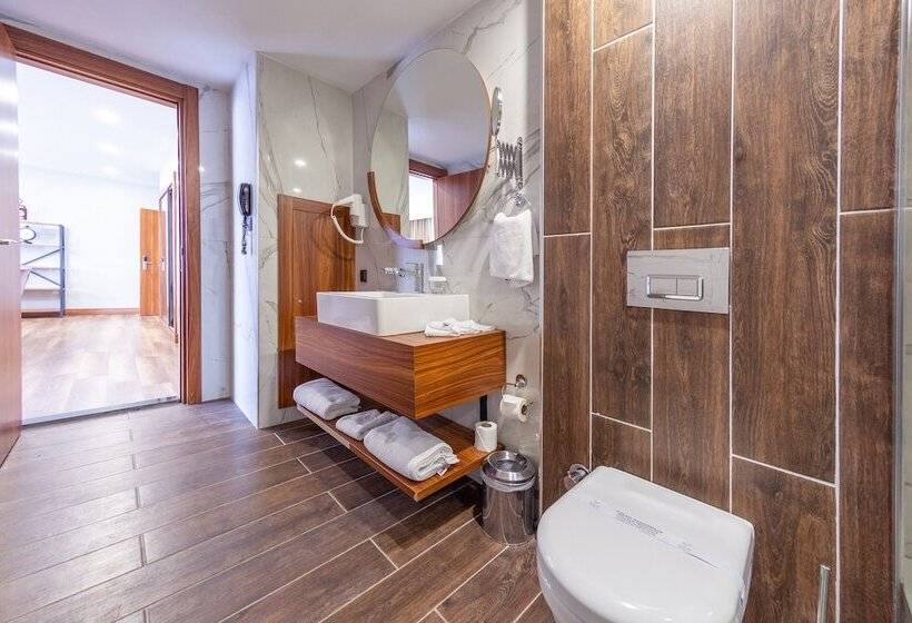 هتل Hilas Thermal Resort & Spa