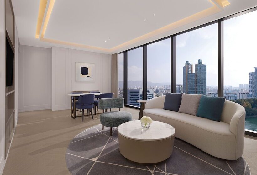 Sofitel Ambassador Seoul Hotel & Serviced Residences