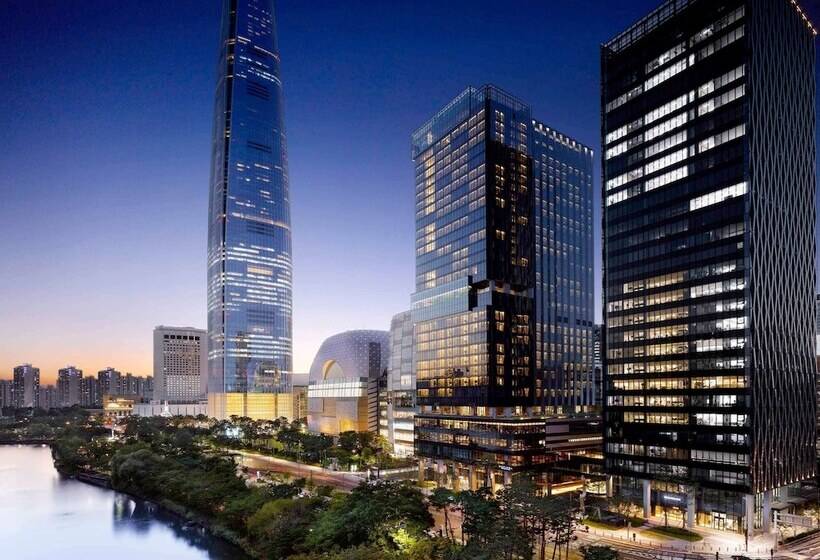 Sofitel Ambassador Seoul Hotel & Serviced Residences