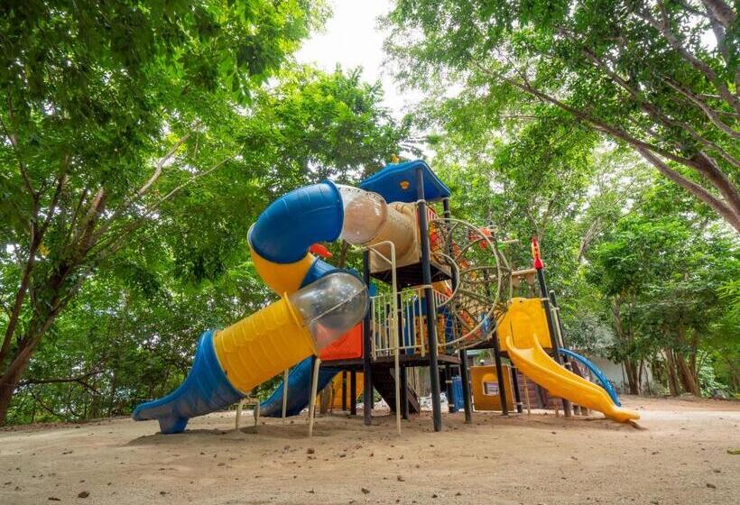 ホテル Sunlight Eco Tourism Island Resort