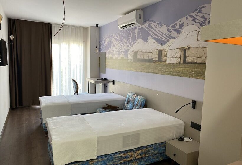 Ofuro World Hotel Spa