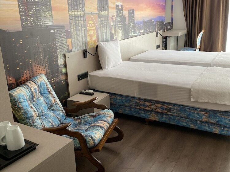 Ofuro World Hotel Spa