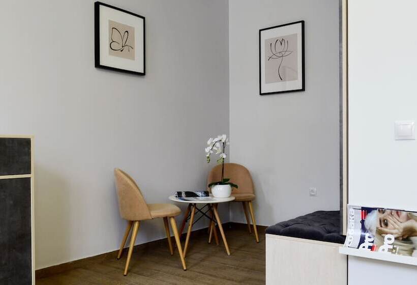 فندق Lux Promo Park & House