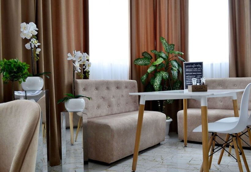 فندق Lux Promo Park & House