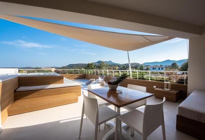 פנסיון Montepetrosu Charming House