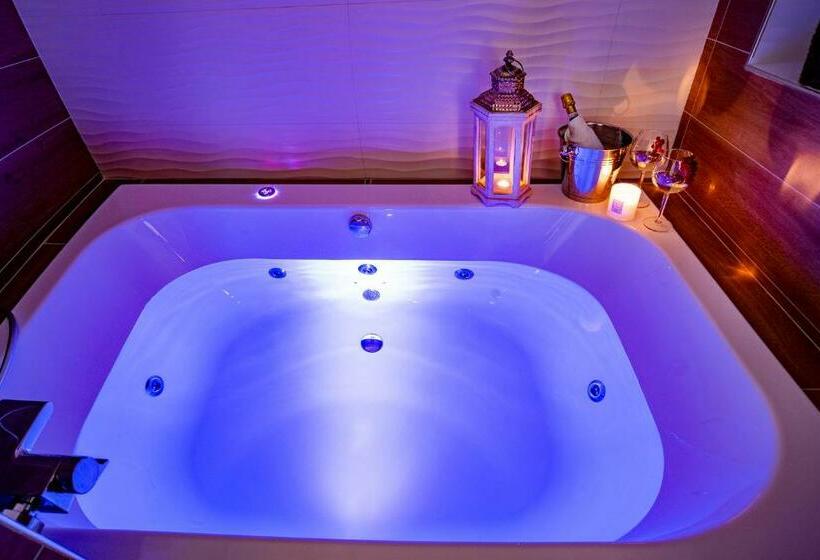 פנסיון Vittorio Veneto Private Spa