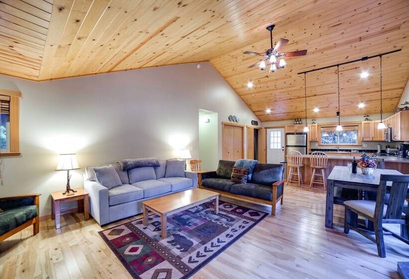 65gs   Hot Tub   Wi Fi   Pets Ok   Bbq   Sleeps 10