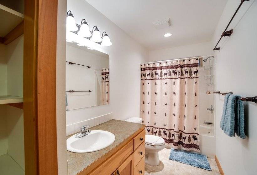 65gs   Hot Tub   Wi Fi   Pets Ok   Bbq   Sleeps 10