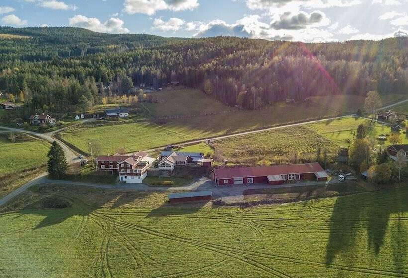 Bed and Breakfast Chinova Mötesgård