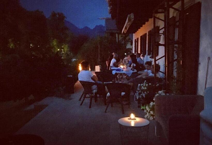 Berg Blick Jugendherberge Mit Privatzimmer