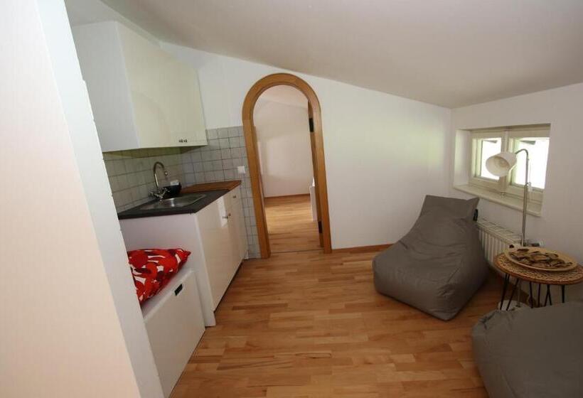 Berg Blick Jugendherberge Mit Privatzimmer