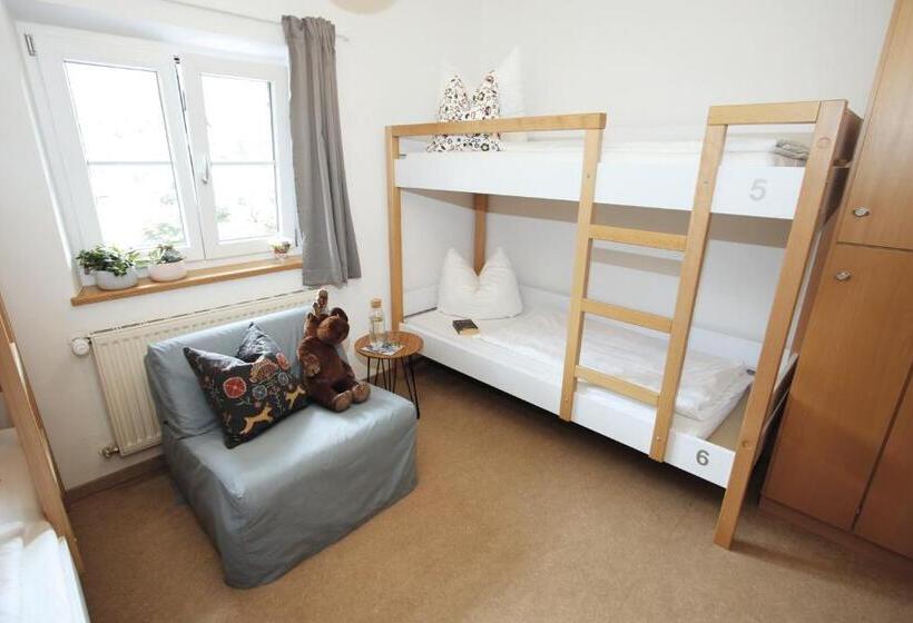 Berg Blick Jugendherberge Mit Privatzimmer