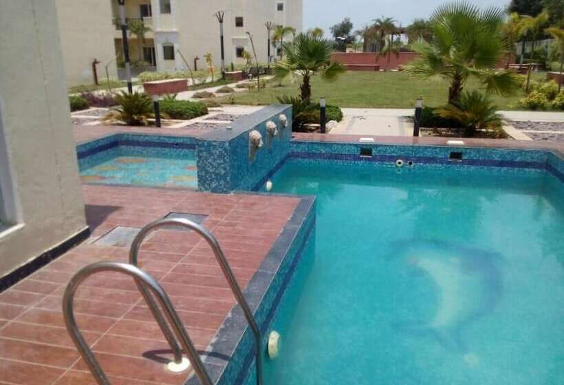 Brij Bhoomi Resort
