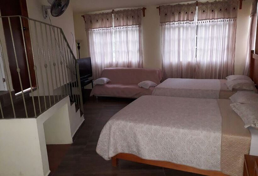 فندق فئة نجمة واحدة Posada Inkali Xilitla