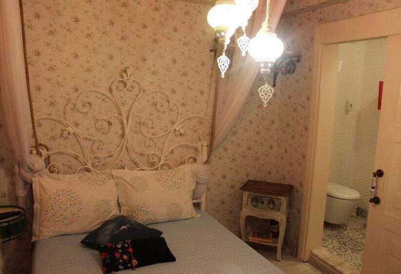 هتل Akide Butik