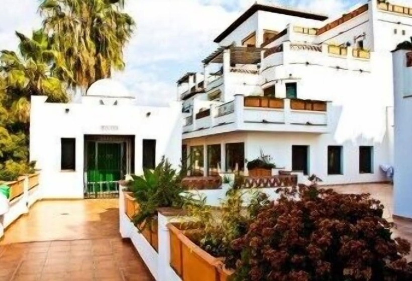 酒店 Apartamentos Bahía Santa Cruz