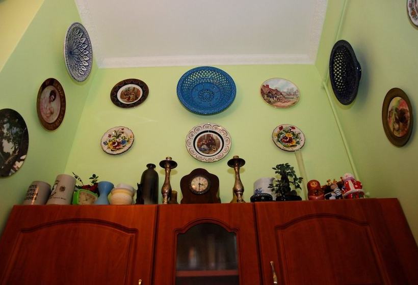 ホテル Central Square Apartments