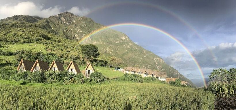 Отель Choquequirao Sanctuary Lodge