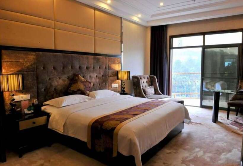 فندق Clarion Resort Leishan Hot Spring Resort