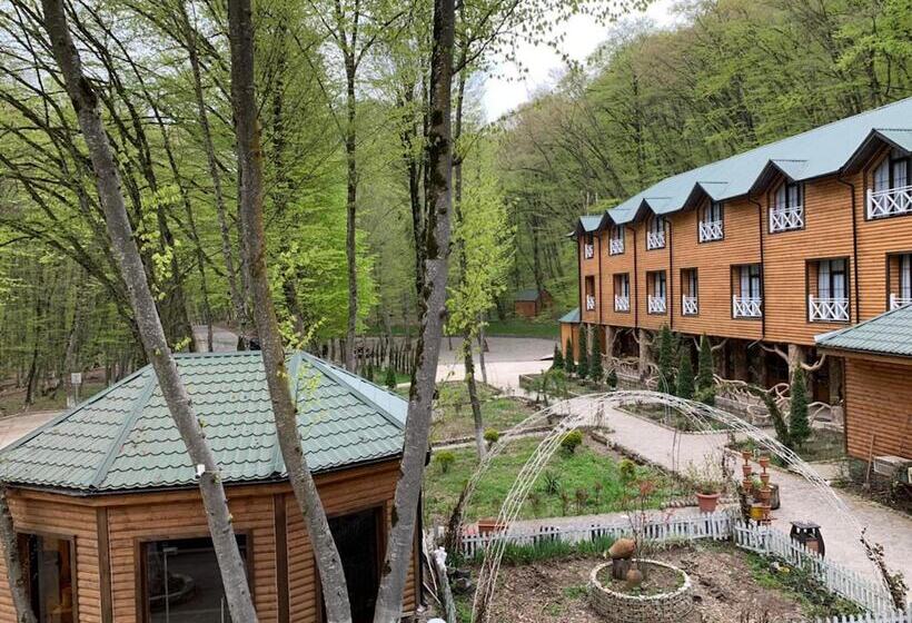 هتل Gachresh Forest Resort