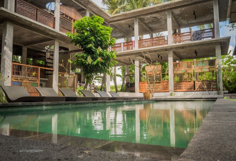 בית מלון כפרי Gunung An Retreat