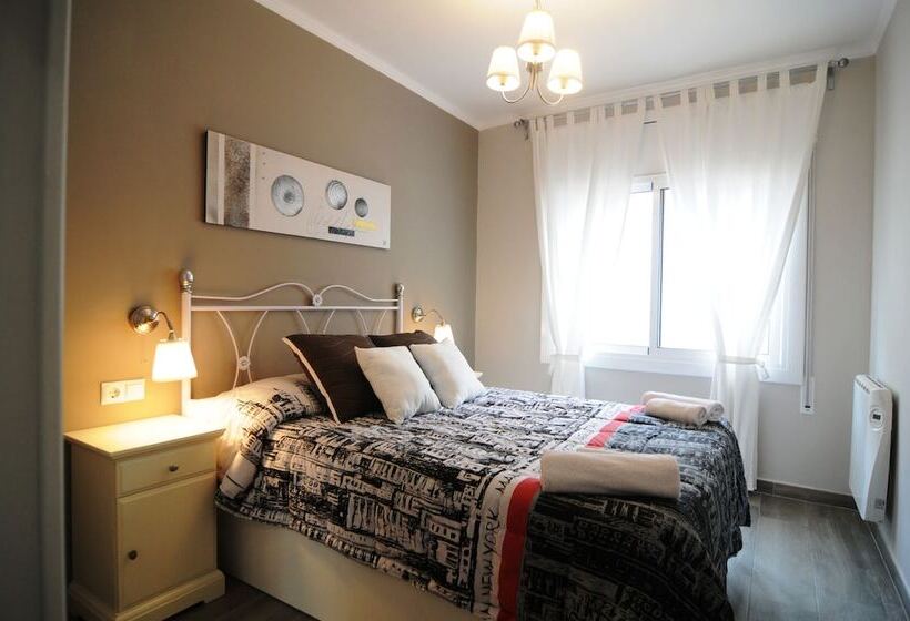 בית מלון כפרי Homeholidaysrentals  Maritim V