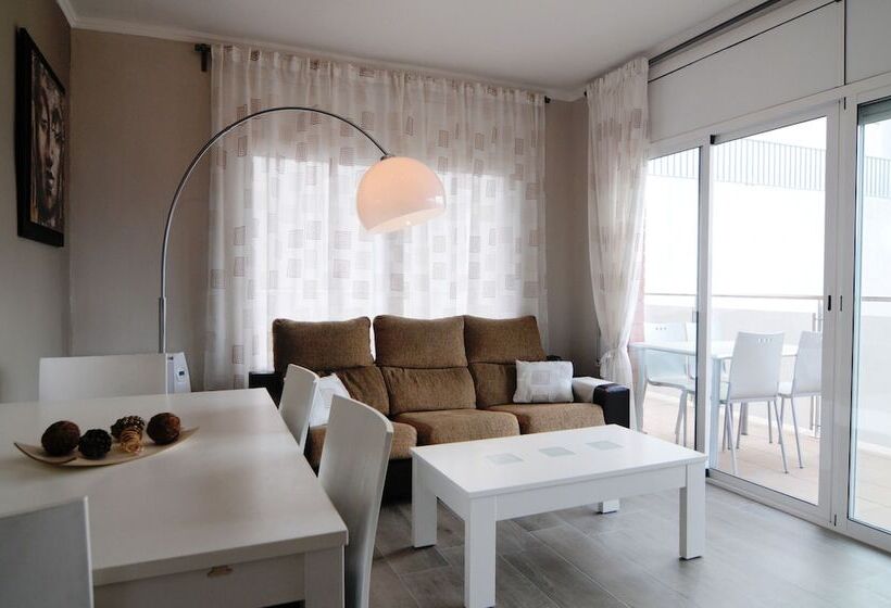 בית מלון כפרי Homeholidaysrentals  Maritim V