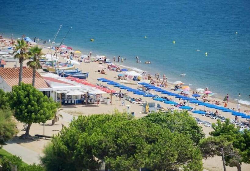 בית מלון כפרי Homeholidaysrentals  Maritim V