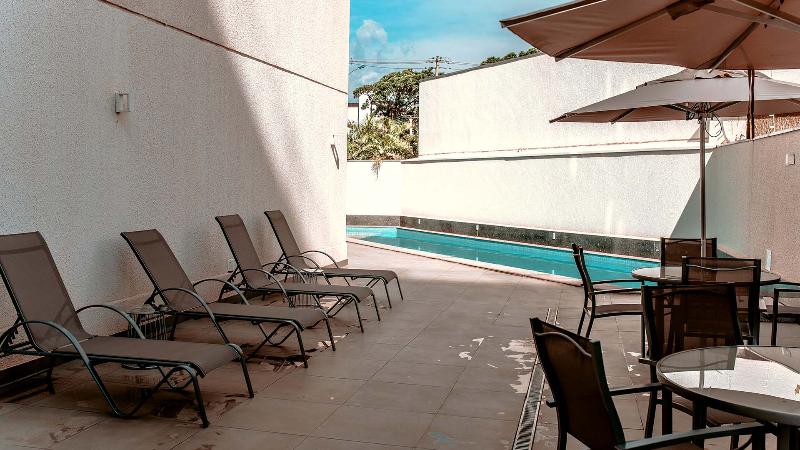 Отель Hplus Premium Palmas