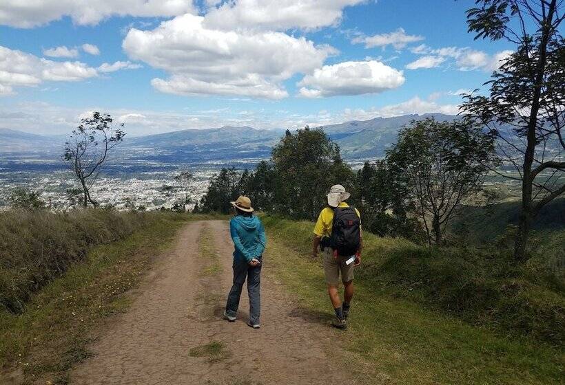 فندق Ilatoa Lodge