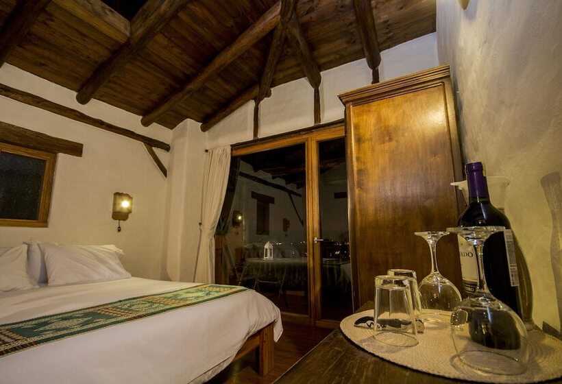 فندق Ilatoa Lodge