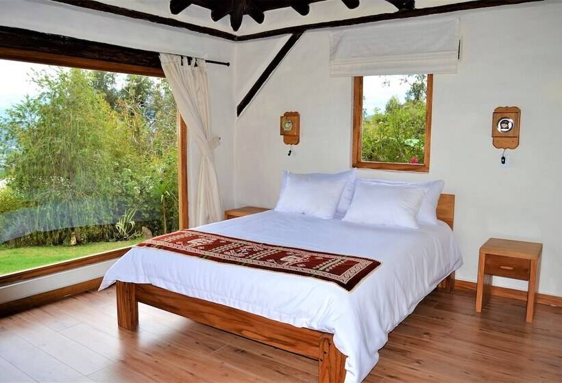 فندق Ilatoa Lodge