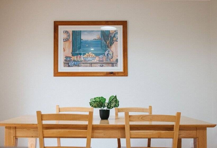 فندق Middleton Beach By The Bnb Collection