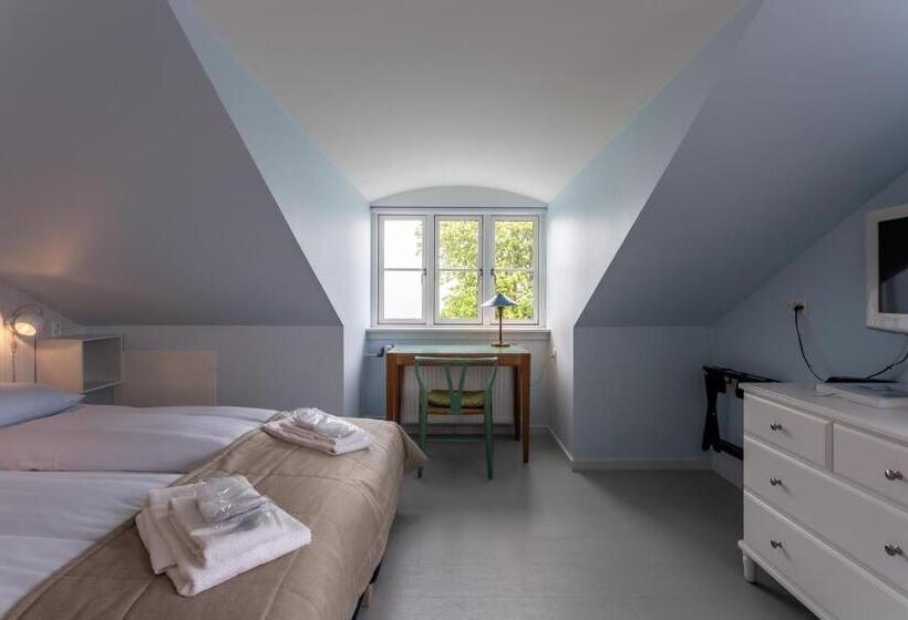 Отель Rødvig Kro Og Bade