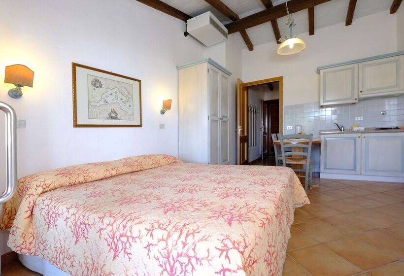 בית מלון כפרי Residence Baia Caddinas