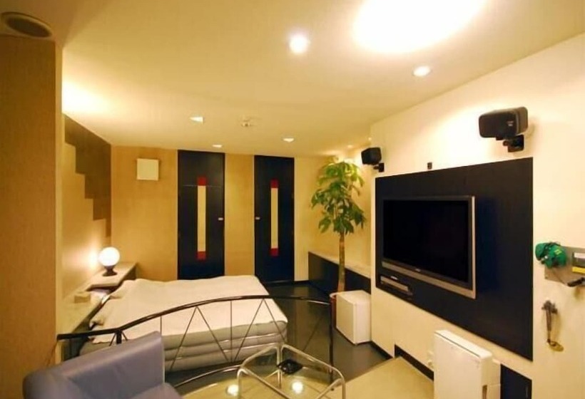 酒店 Rr   Adults Only