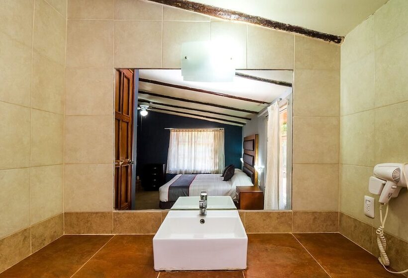 فندق ريفى Hacienda Coyotes