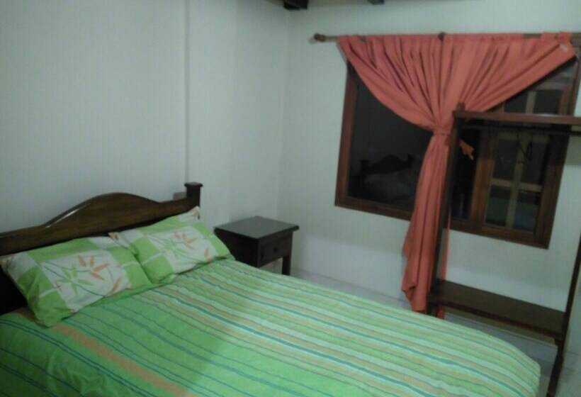 בית מלון כפרי Rural Posada De Los Santos